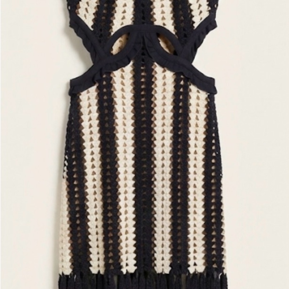 ✨ *Self-Portrait** iconic Navy & Cream Crochet Cut-Out Midi Dress ✨